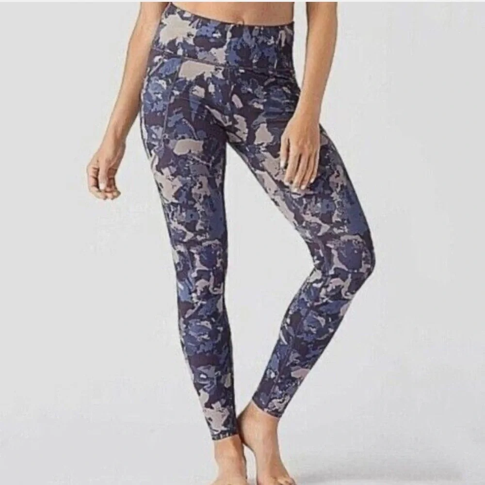 Duluth Noga Sculpting Printed Leggings Size Small